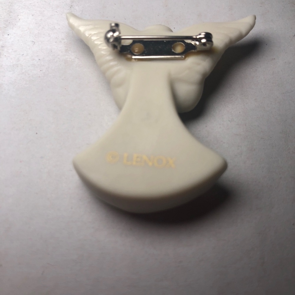 Vintage Signed Lenox Angel Wing Star Off White Gold Tone Christian Brooch Pin - Picture 3 of 8